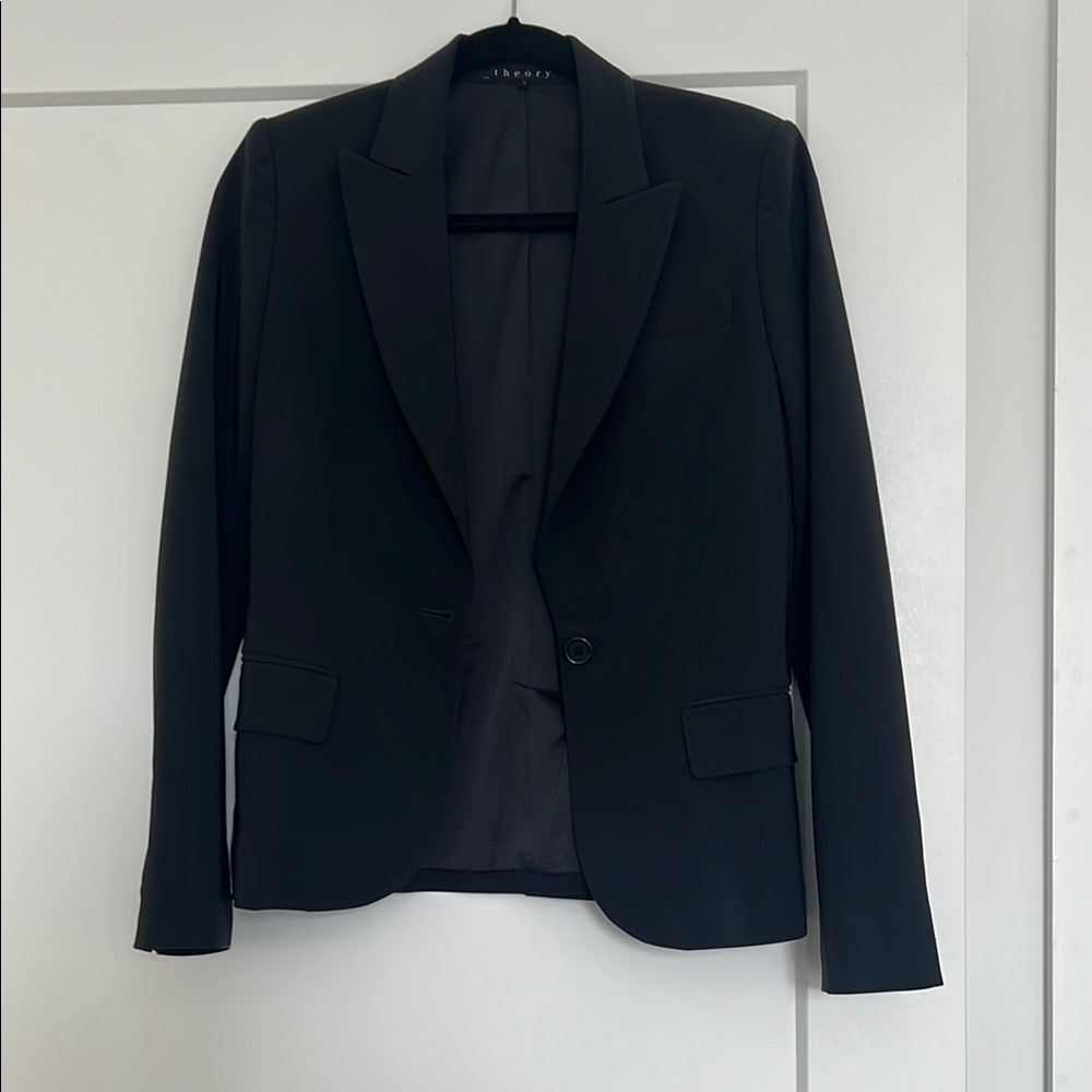 Theory Black Blazer Jacket size 4